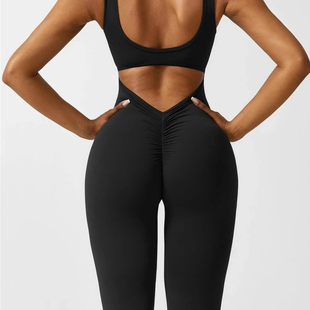 TikTok viral bodysuit black never worn